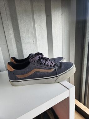 Vans Men's Low-Top Canvas Sneaker in Navy with Tan Accent